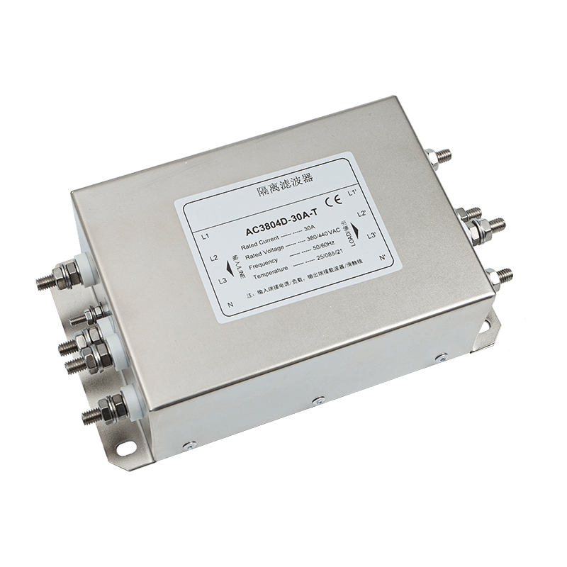 Filtres de puissance triphasés, quatre fils, deux étages Filtres de puissance triphasés, quatre fils, deux étages