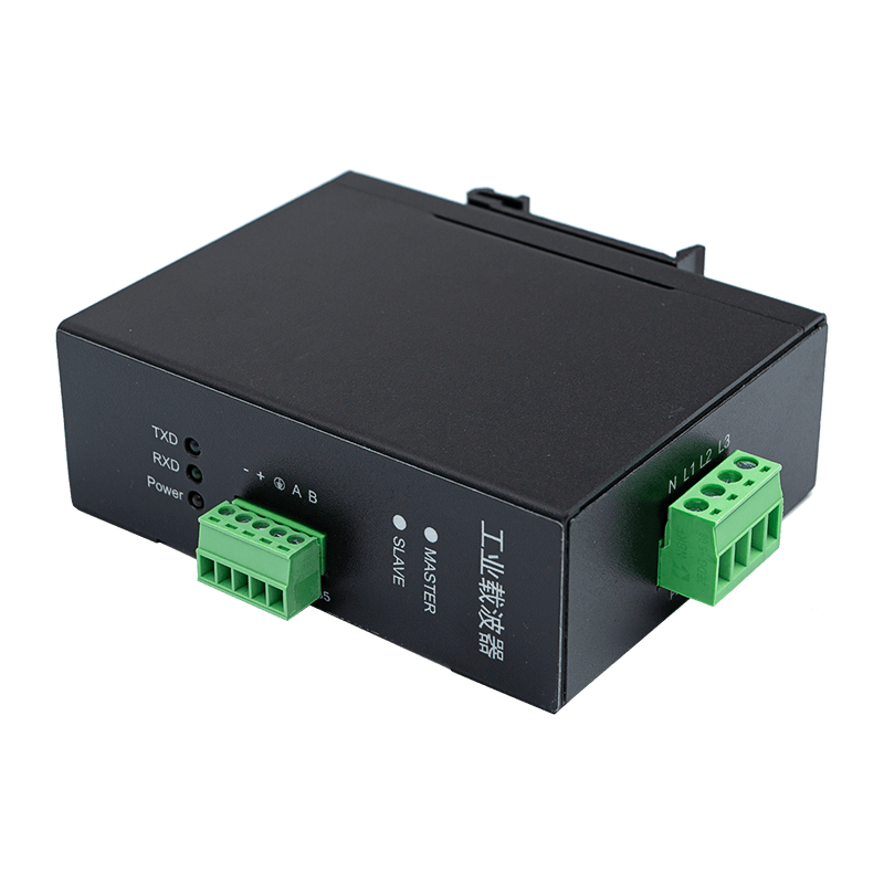 Dispositif de communication par ligne électrique industrielle (PLC) à port série triphasé